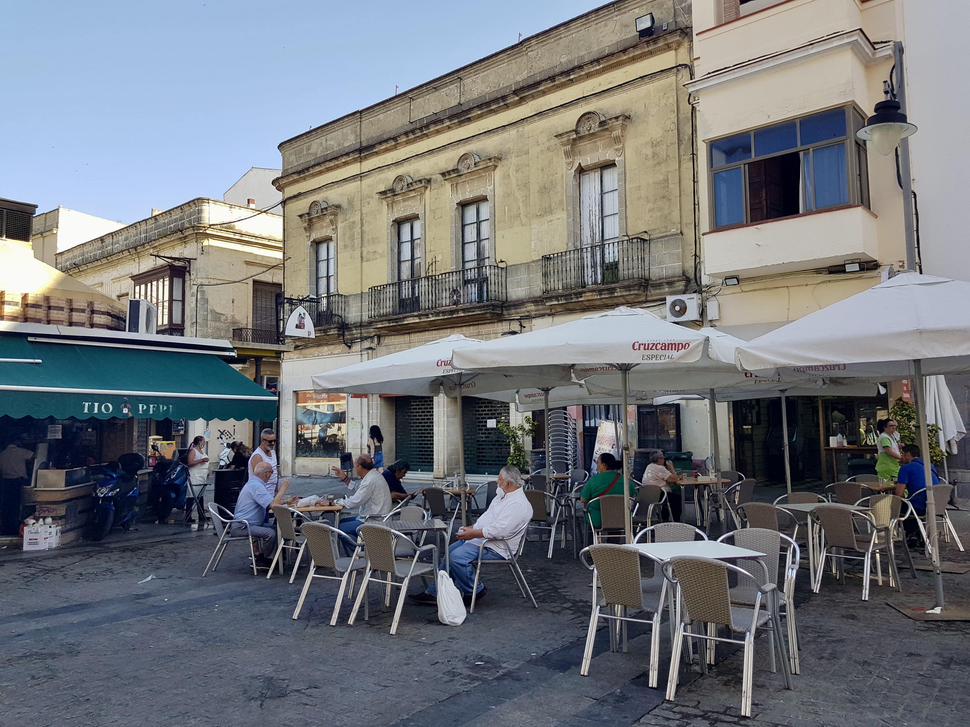 Ligera reducción del paro en Jerez con una caída del 2,3% en marzo