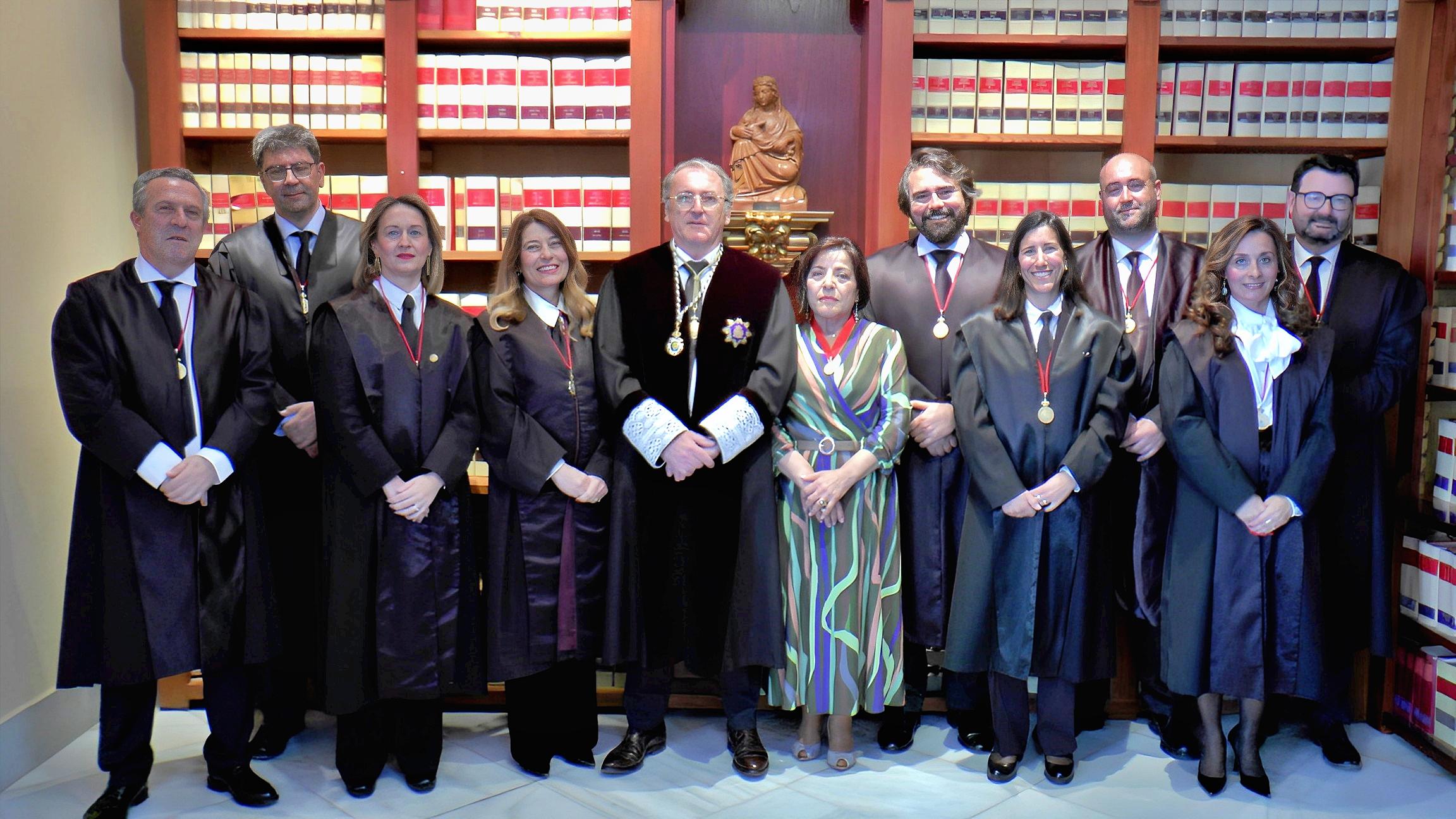 El ICAB Jerez reconoce a Teresa Quiñones, secretaria de la institución más de 40 años