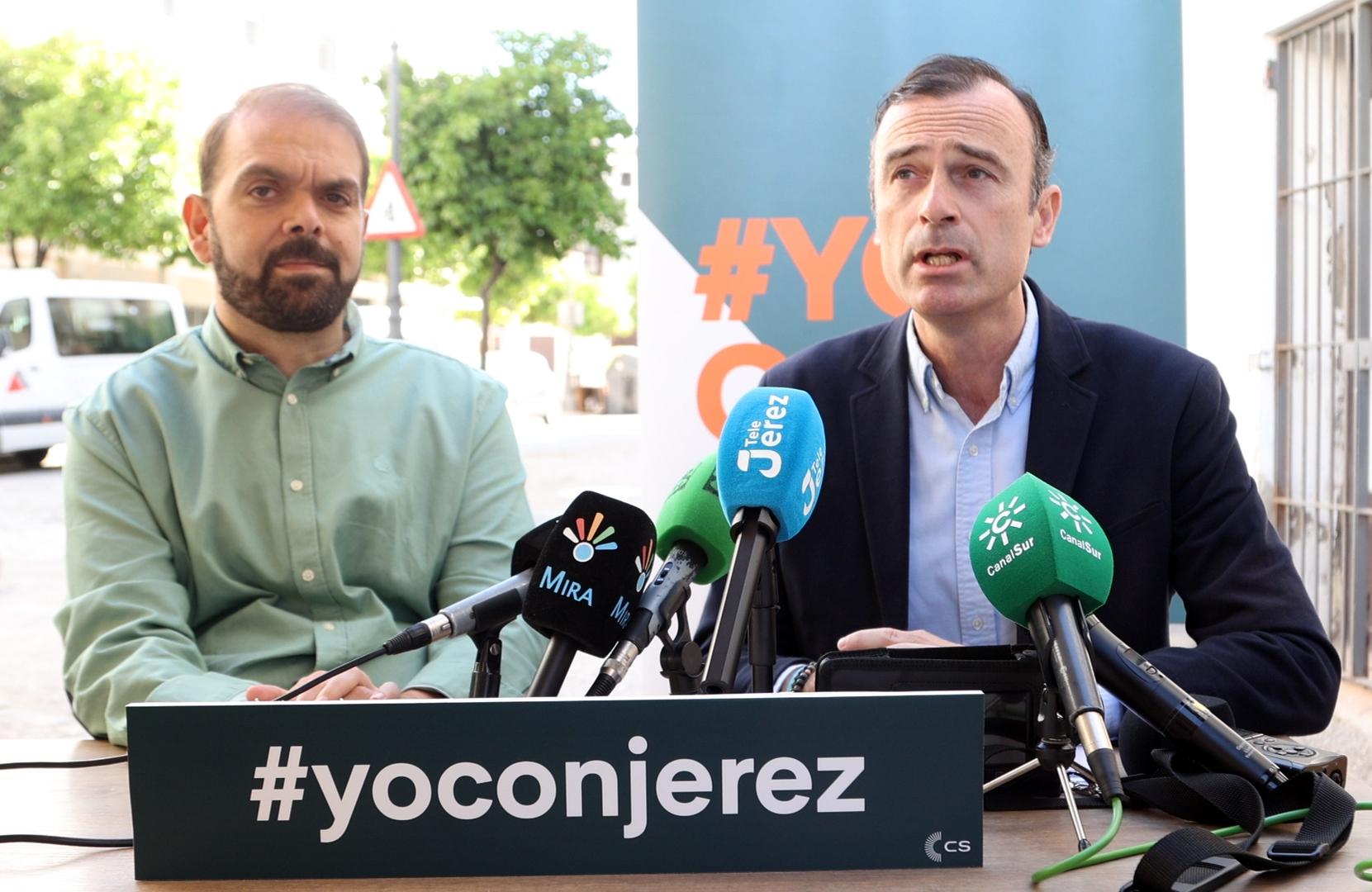 Méndez (Cs): "En Jerez viven 450 personas sin poder salir de casa y ni PP ni PSOE han hecho nada para solucionarlo en 10 años"