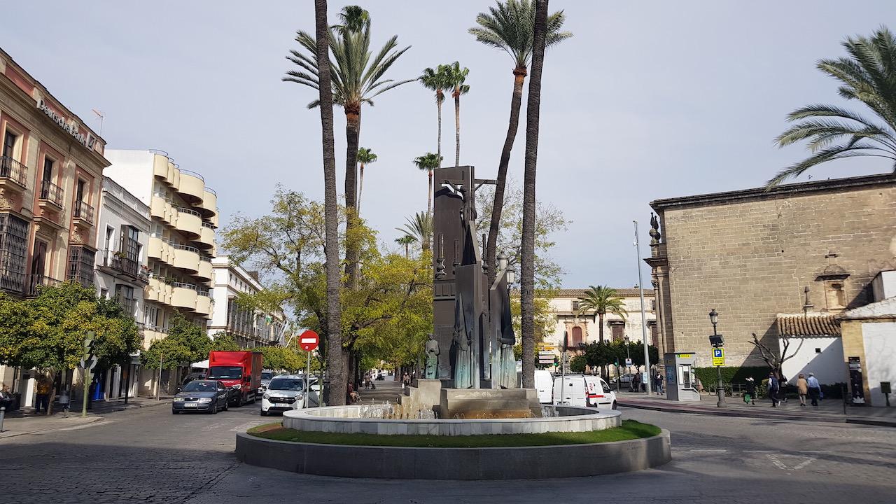 Cortes de tráfico en las calles Marqués Casa Domecq y Aladro y cambio de sentido en Alameda Cristina