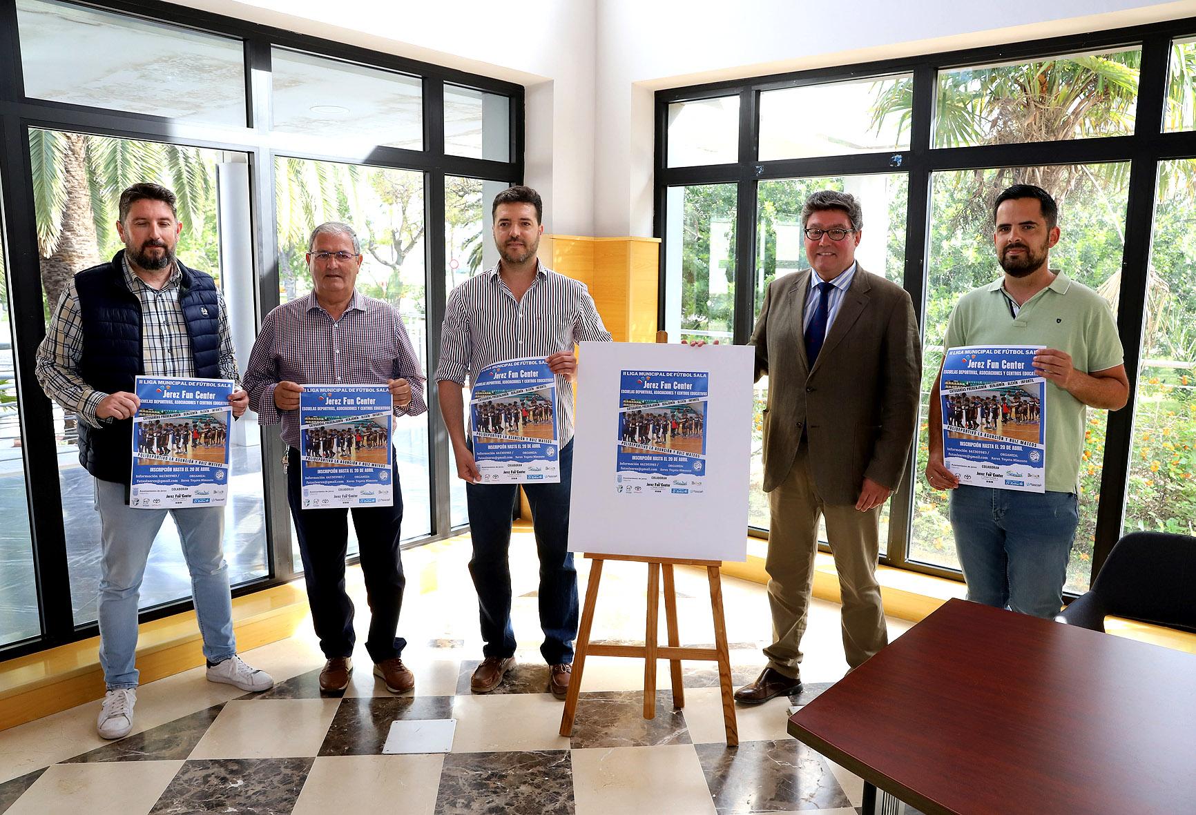 Un total de 28 equipos mixtos participarán en la II Liga Municipal de Fútbol Sala en Jerez