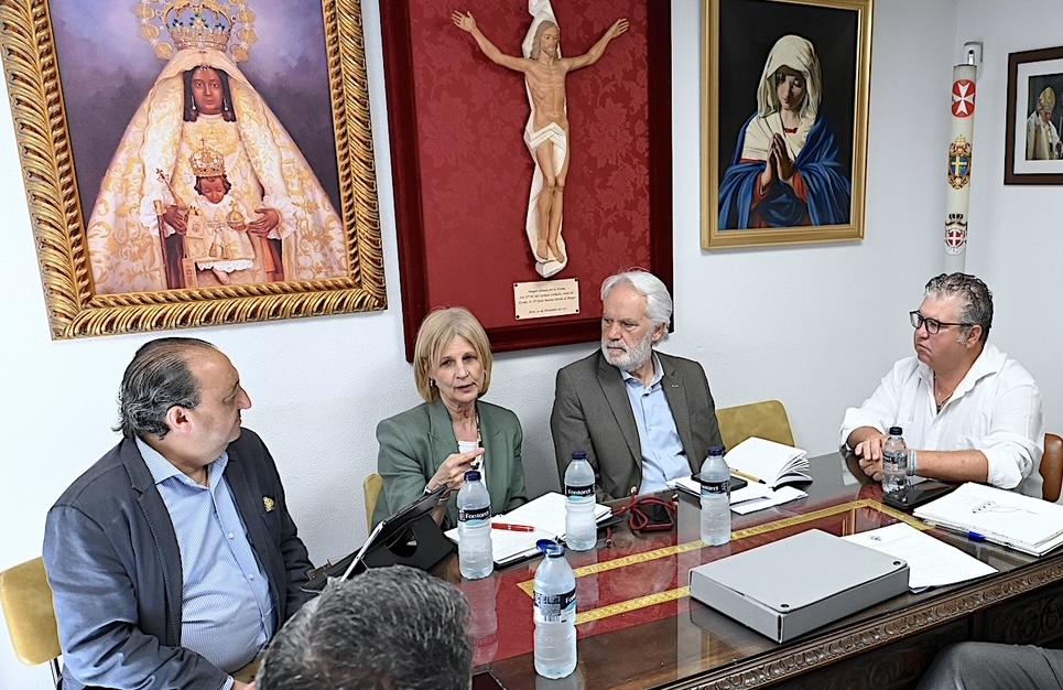 Encuentro entre Hermandad del Resucitado y Ayuntamiento 