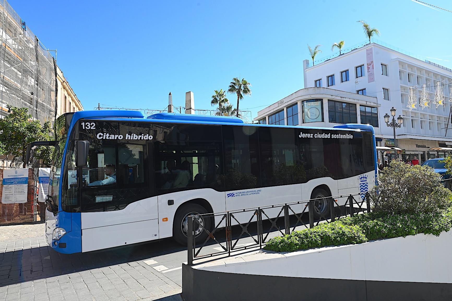 Operativo especial de autobuses en Jerez por el GP de España de Motociclismo