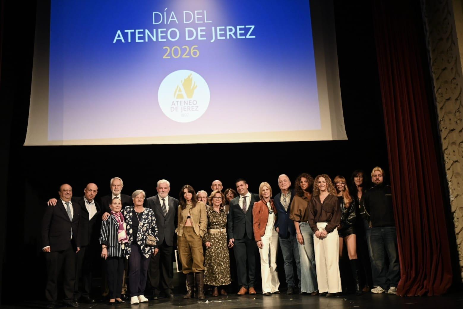 El Ateneo de Jerez celebra su XX aniversario con una gran gala de reconocimiento cultural