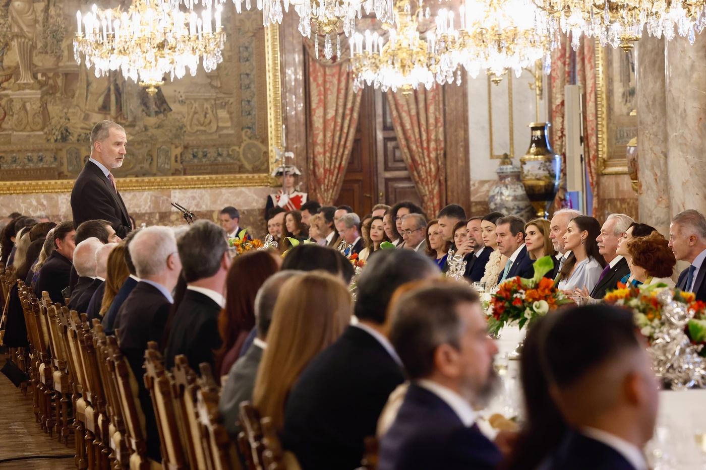  La Academia San Dionisio de Jerez, presente en el almuerzo del Premio Cervantes 2025 ofrecido por los Reyes de España