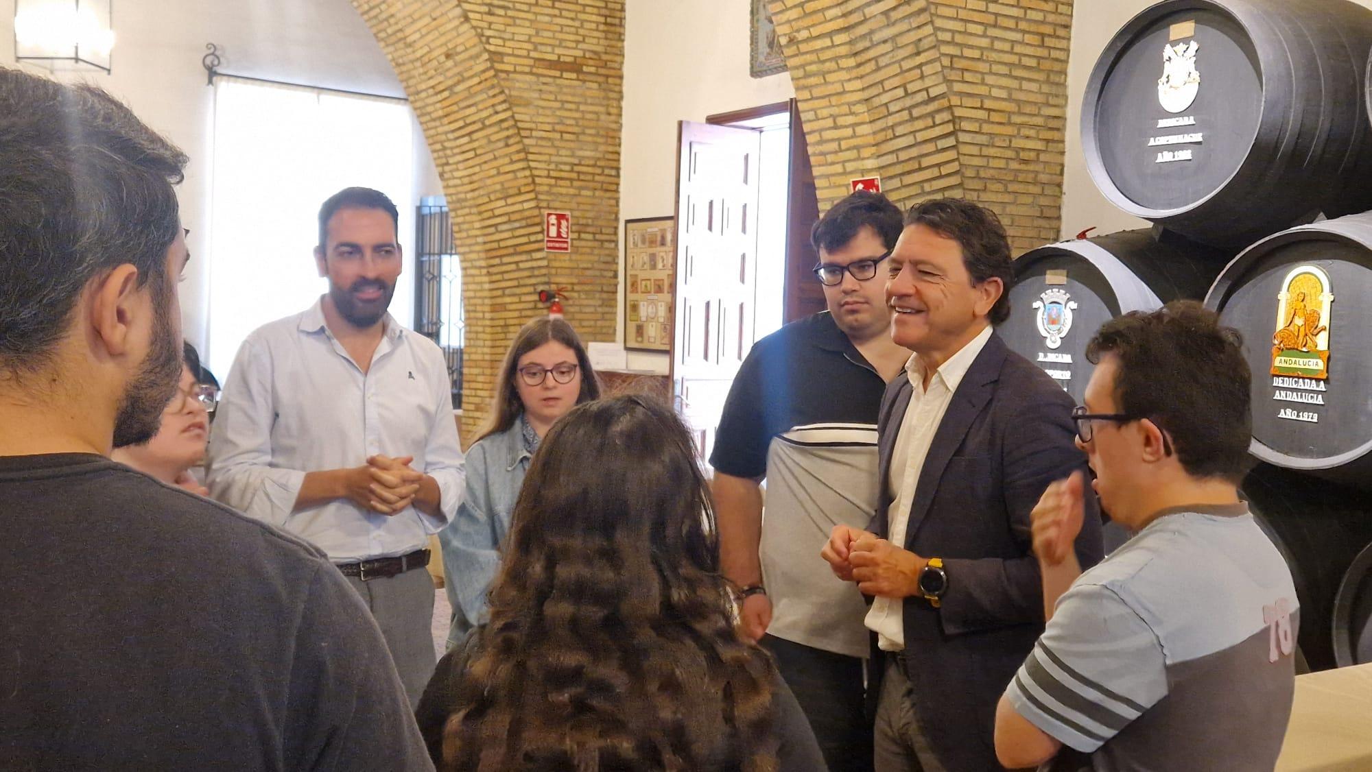 El curso 'Enoturismo para tod@s' avanza en Jerez hacia su reconocimiento como programa formativo 