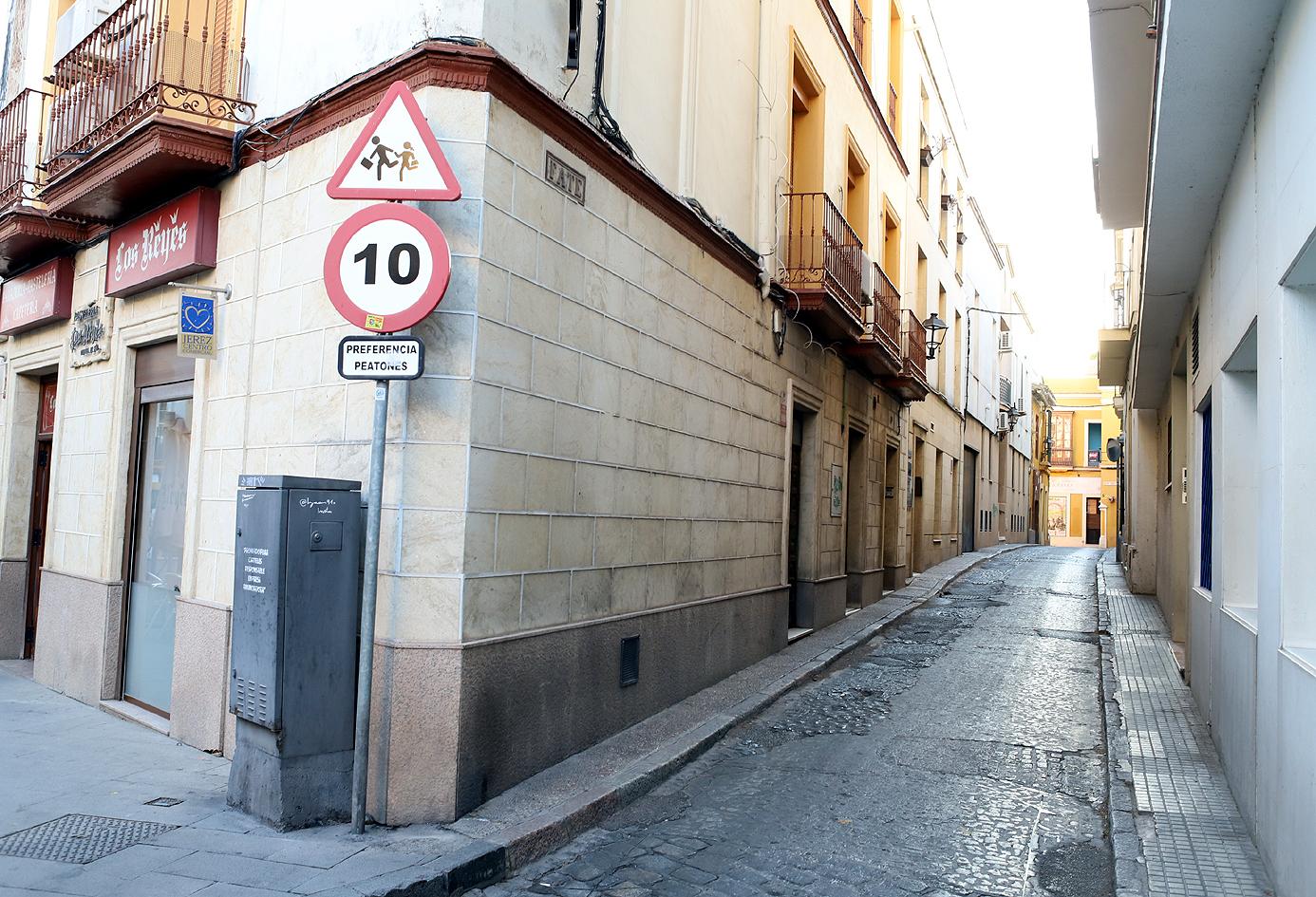 La calle Fate de Jerez estará cortada al tráfico del 22 al 24 de agosto por obras