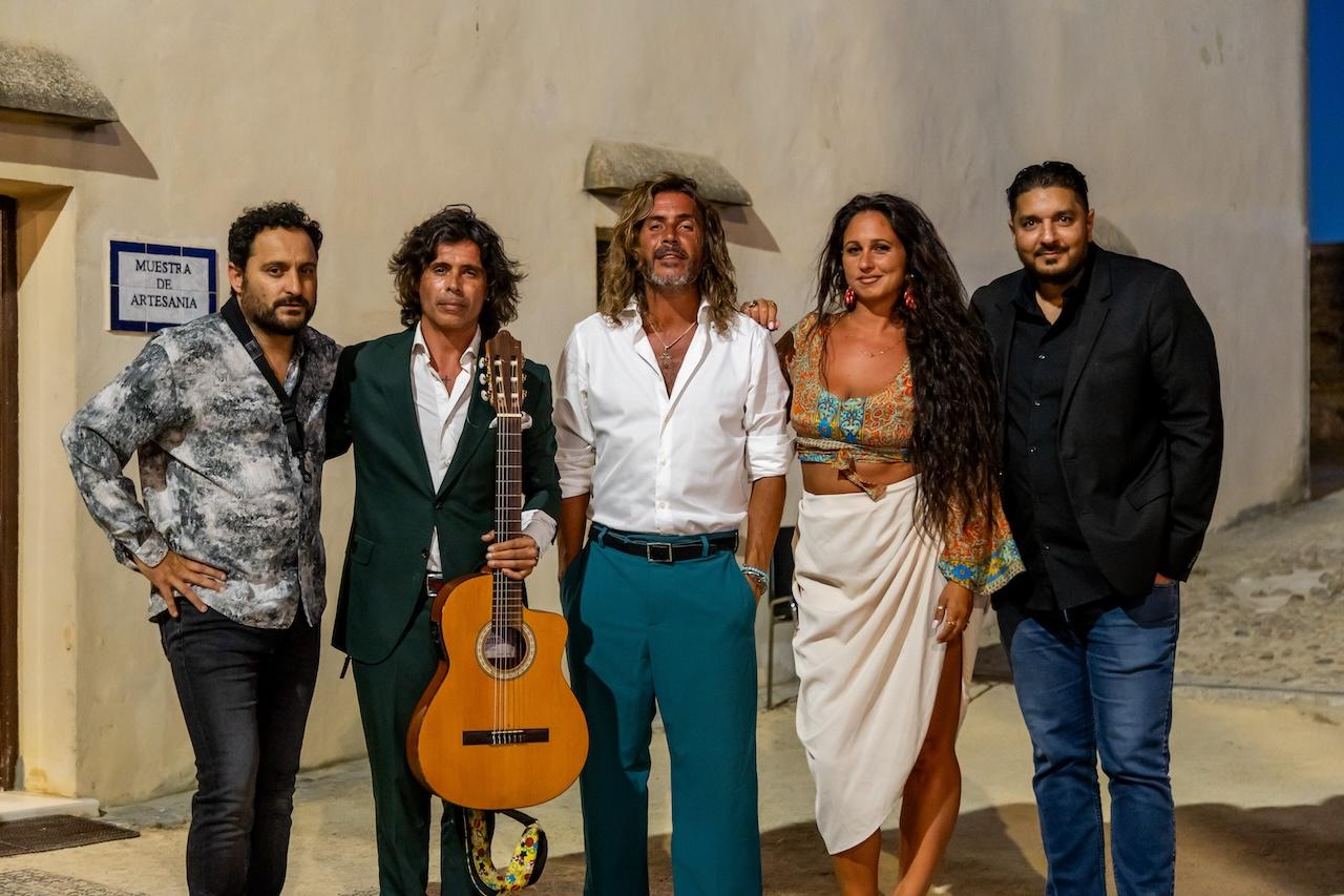 El dúo Makarines con Aroa Fernández actuarán en la recta final del Festival Patrimonio Flamenco de Cádiz