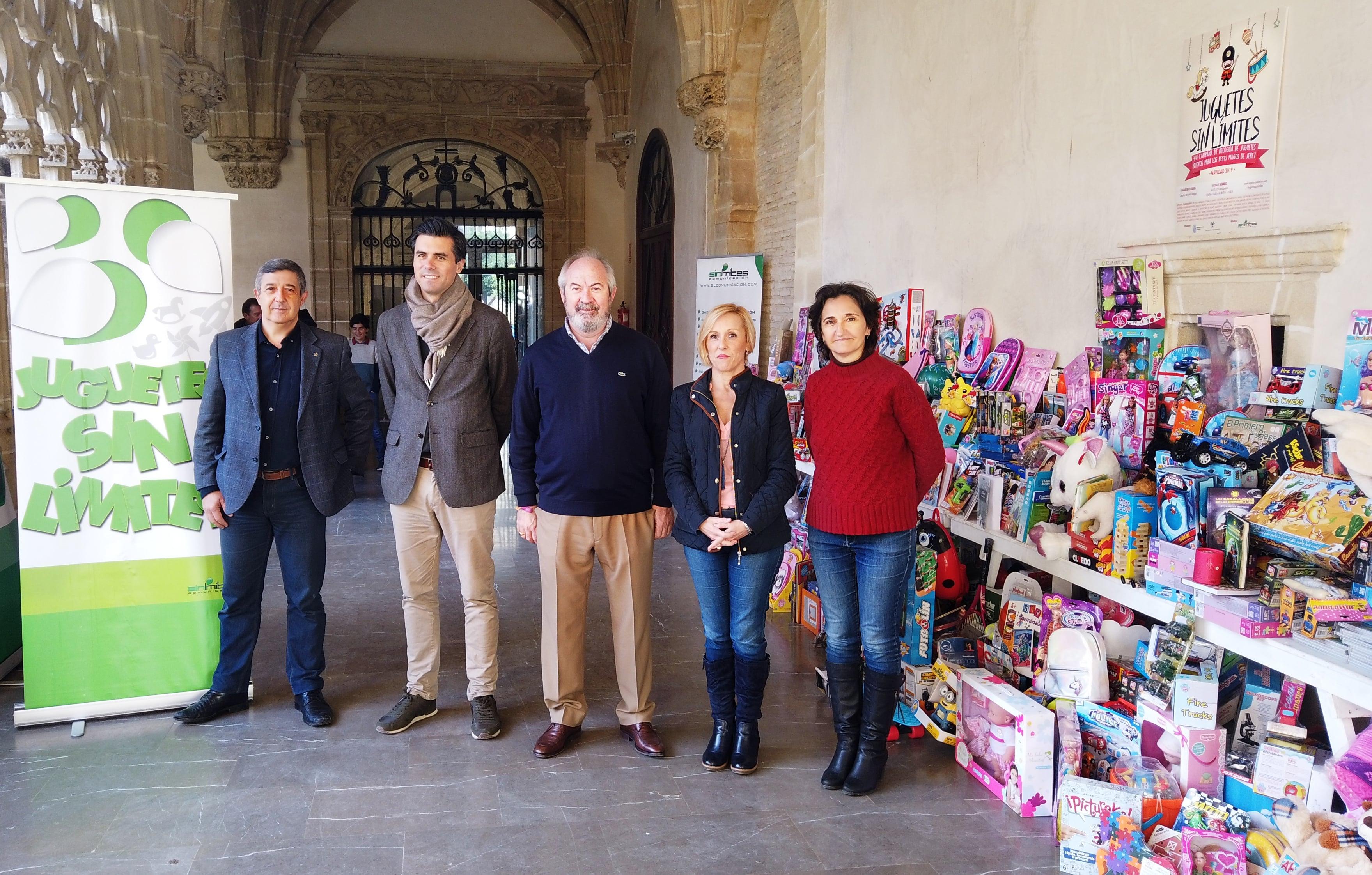 La campaña 'Juguetes sin límites' recauda más de 1.000 regalos nuevos para los Reyes Magos de Jerez