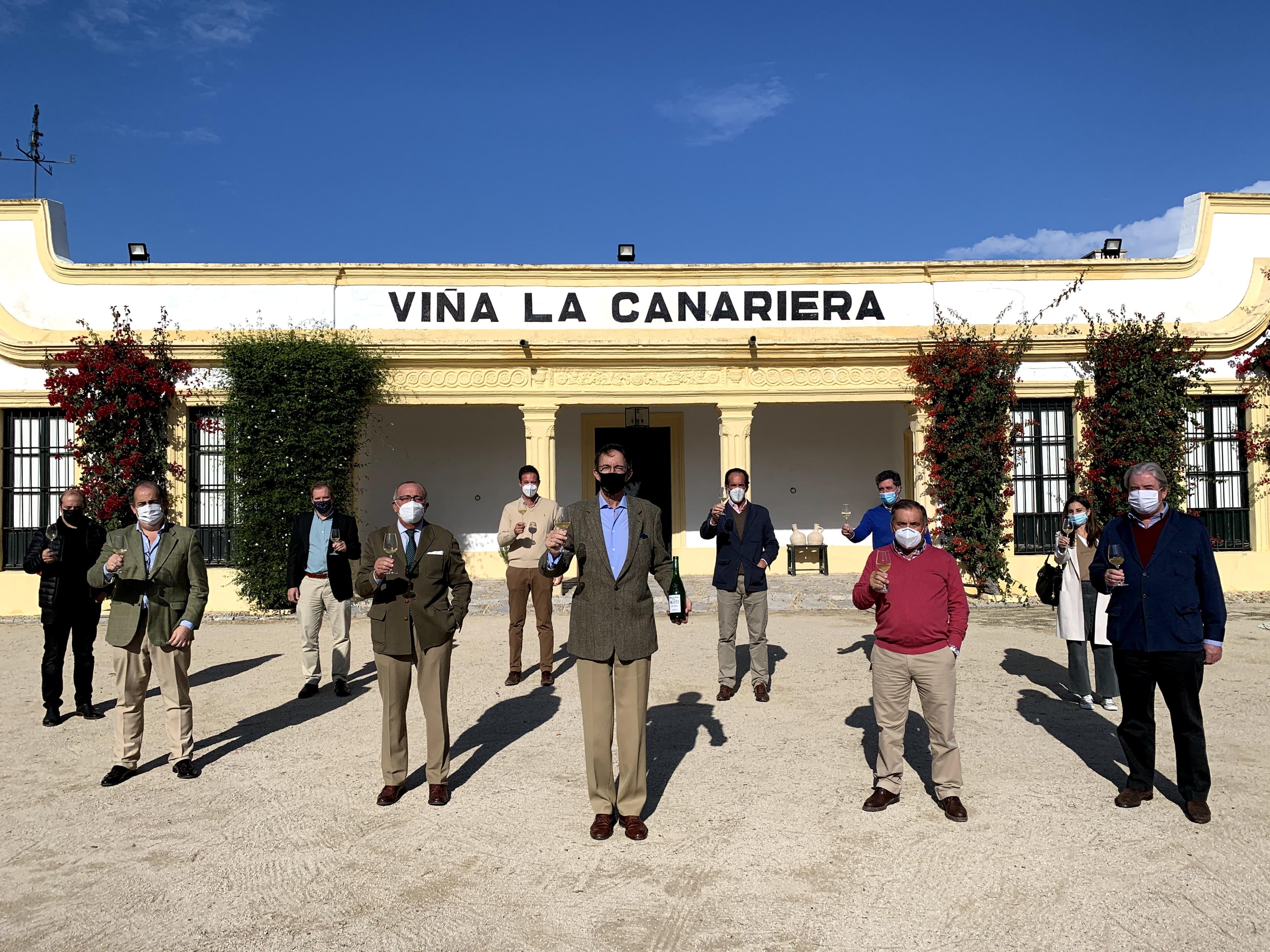 González Byass presenta en la viña el primer mosto del año