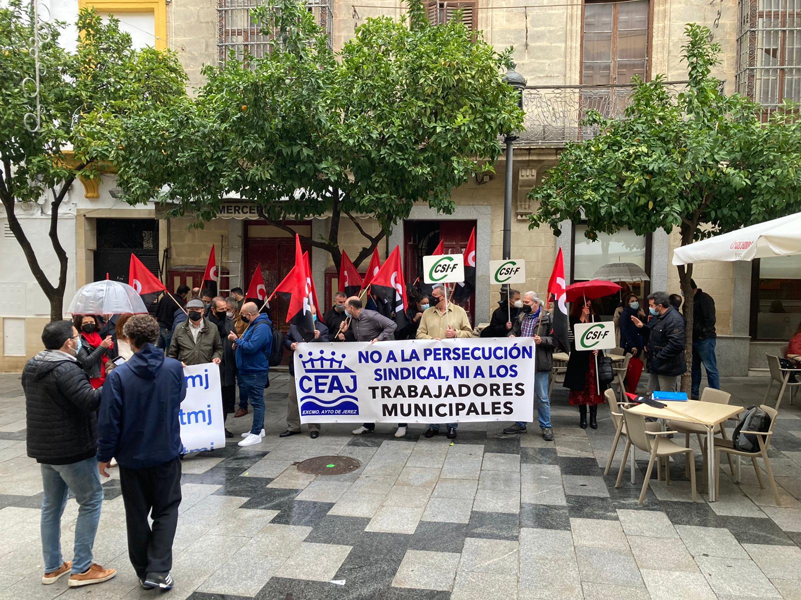 El PP apoya a la plantilla municipal "ante las actitudes pseudomafiosas" del PSOE de Mamen Sánchez