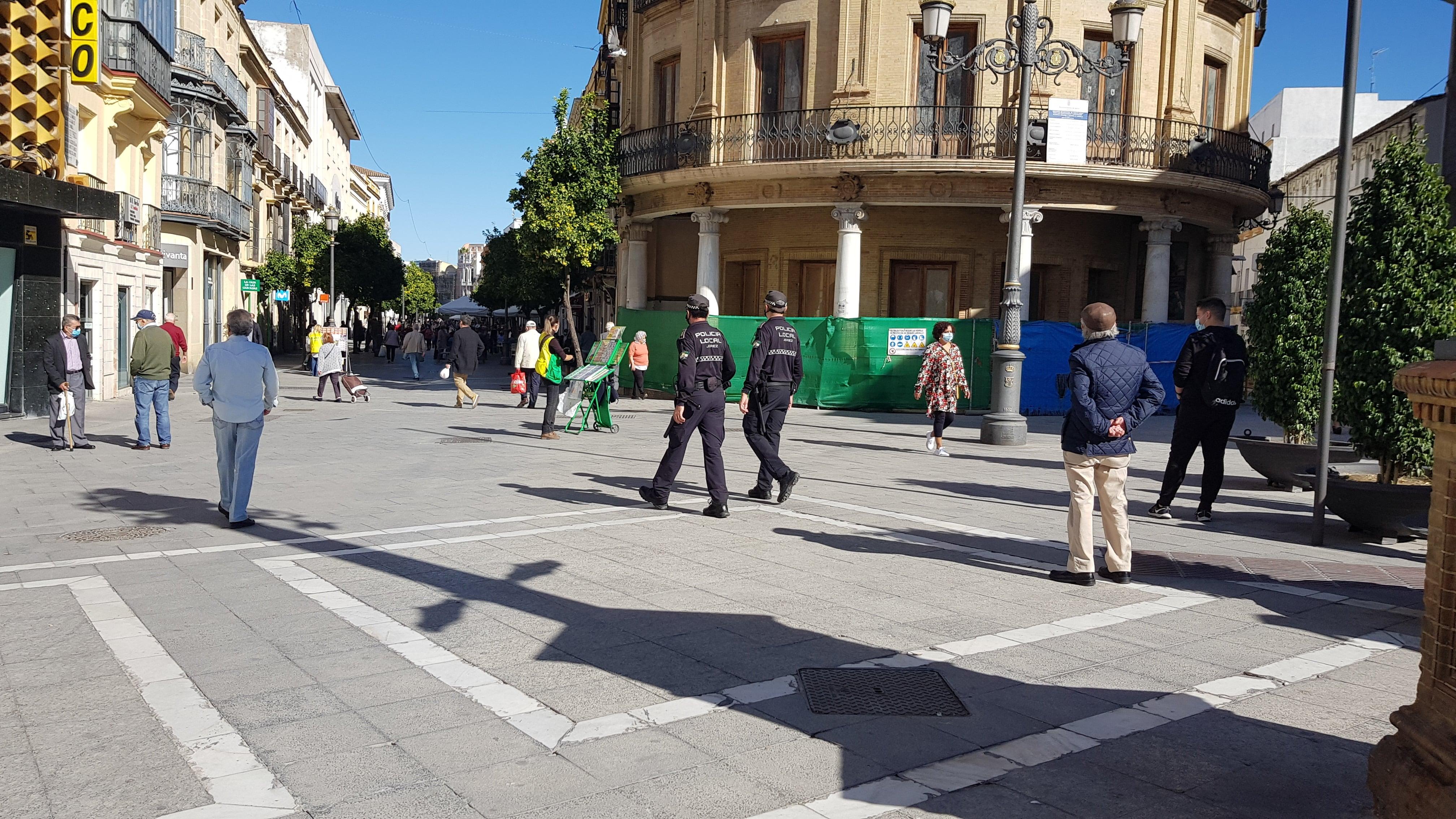 Detenido un hombre en Jerez por robar con fuerza en una tienda del centro