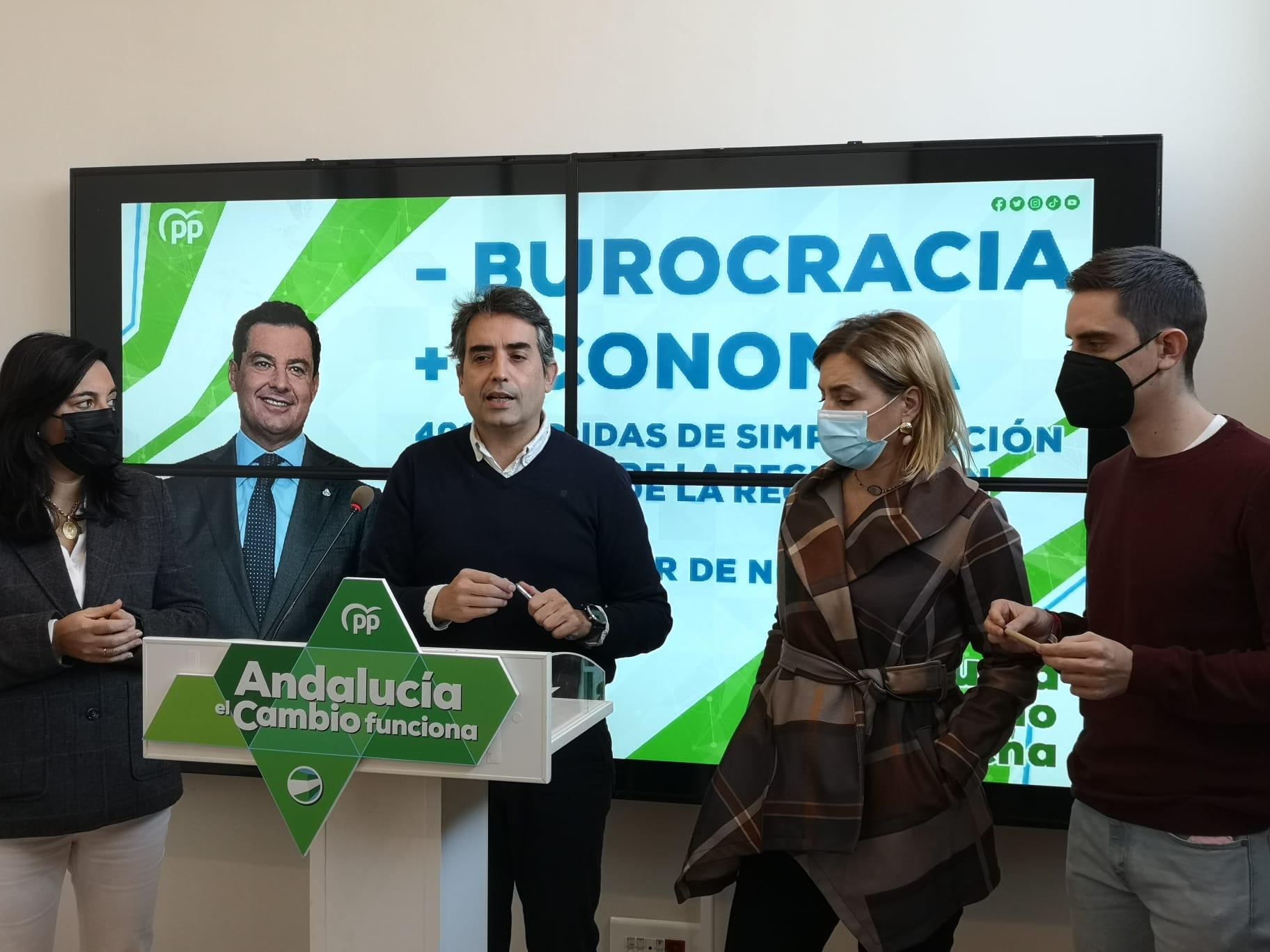 Saldaña anuncia para Jerez una reducción de trámites burocráticos como Juanma Moreno en Andalucía