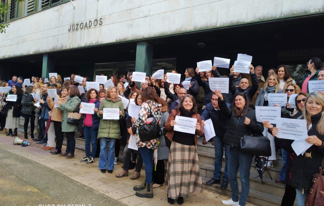 CSIF protesta en Jerez para denunciar la falta de medios en la Justicia