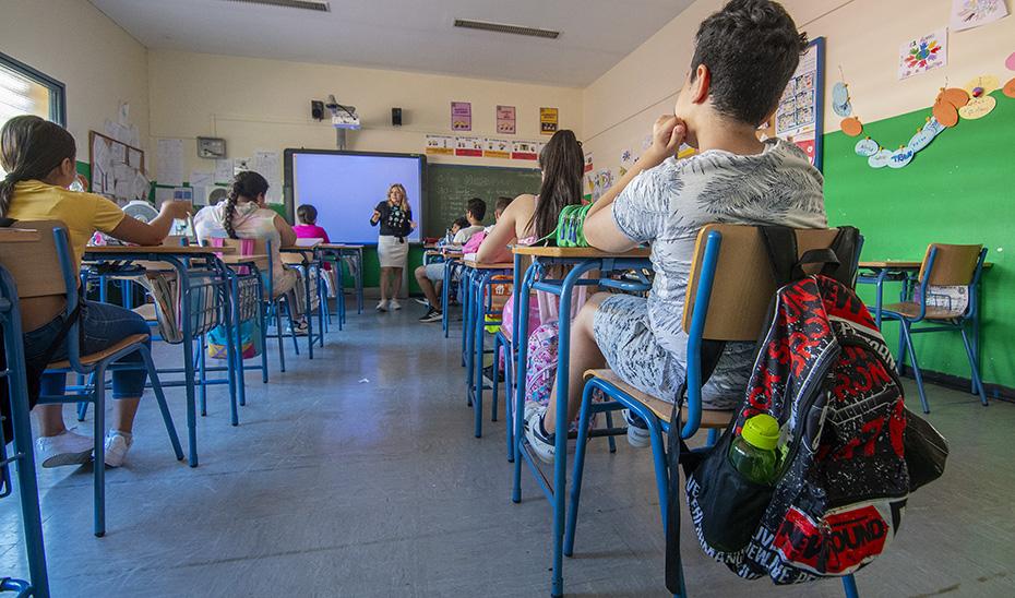 Los alumnos de Primaria y ESO tendrán 2,5 horas semanales de lectura obligatoria