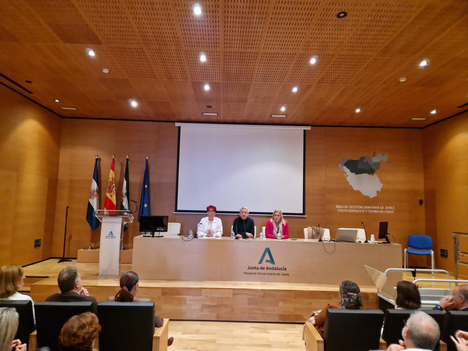 Lourdes García, presentada oficialmente como nueva gerente del Área Sanitaria de Jerez