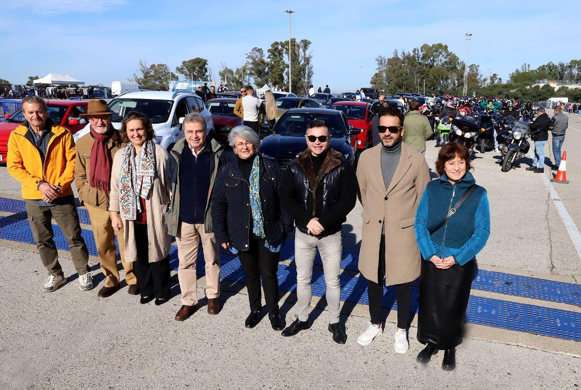 Miles de personas llenan de solidaridad la Jornada de Puertas Abiertas del Circuito de Jerez