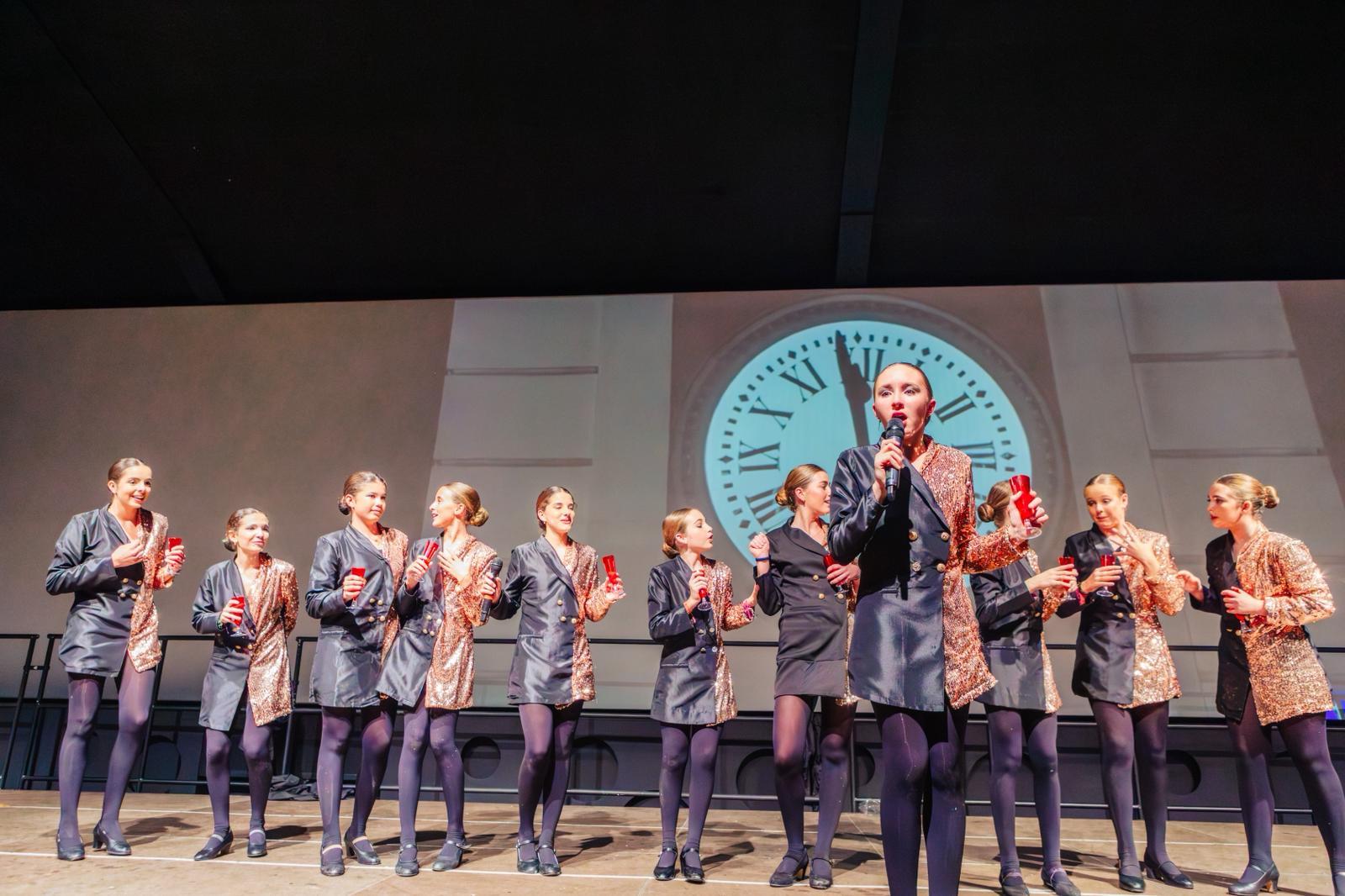 El I Cotillón Solidario de la Escuela Fredes Insa de Jerez recauda 15.000 euros contra el cáncer infantil