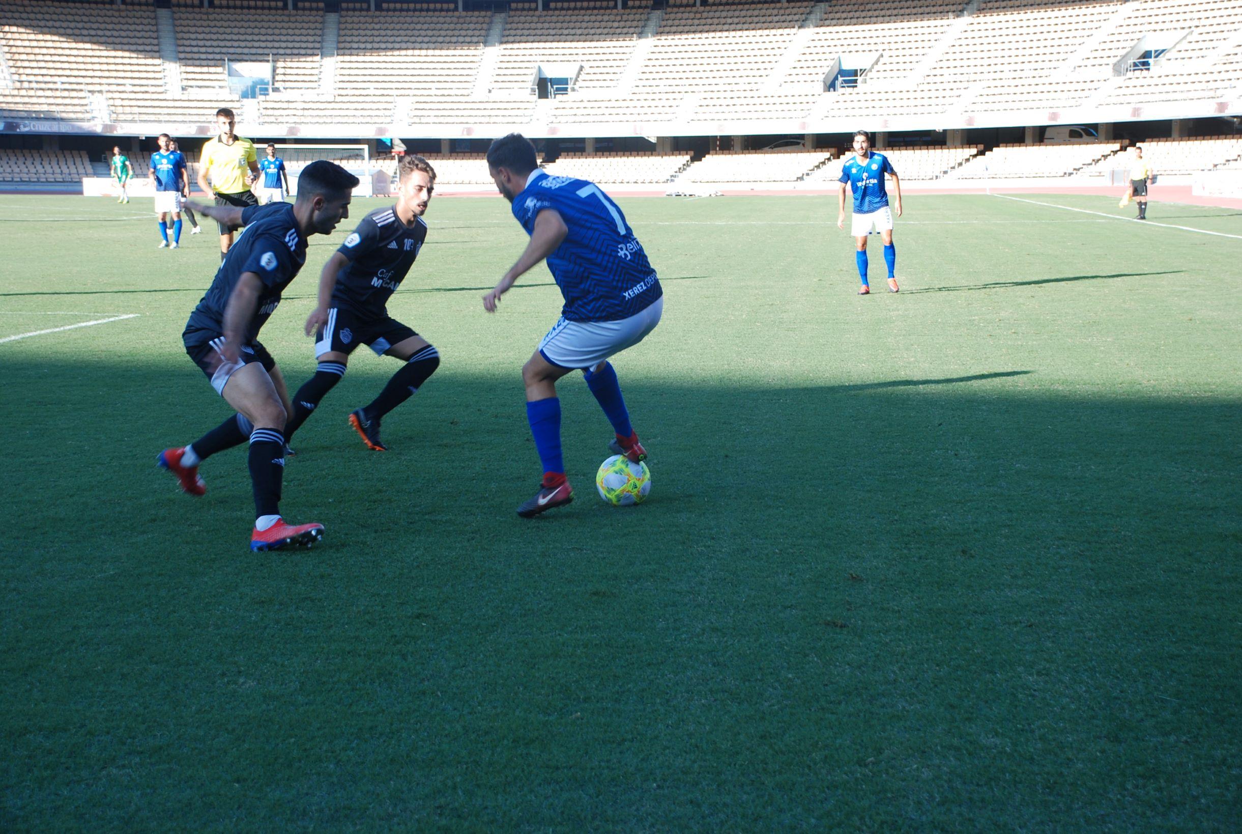 CD Utrera vs Xerez DFC: Un duelo directo de alto voltaje