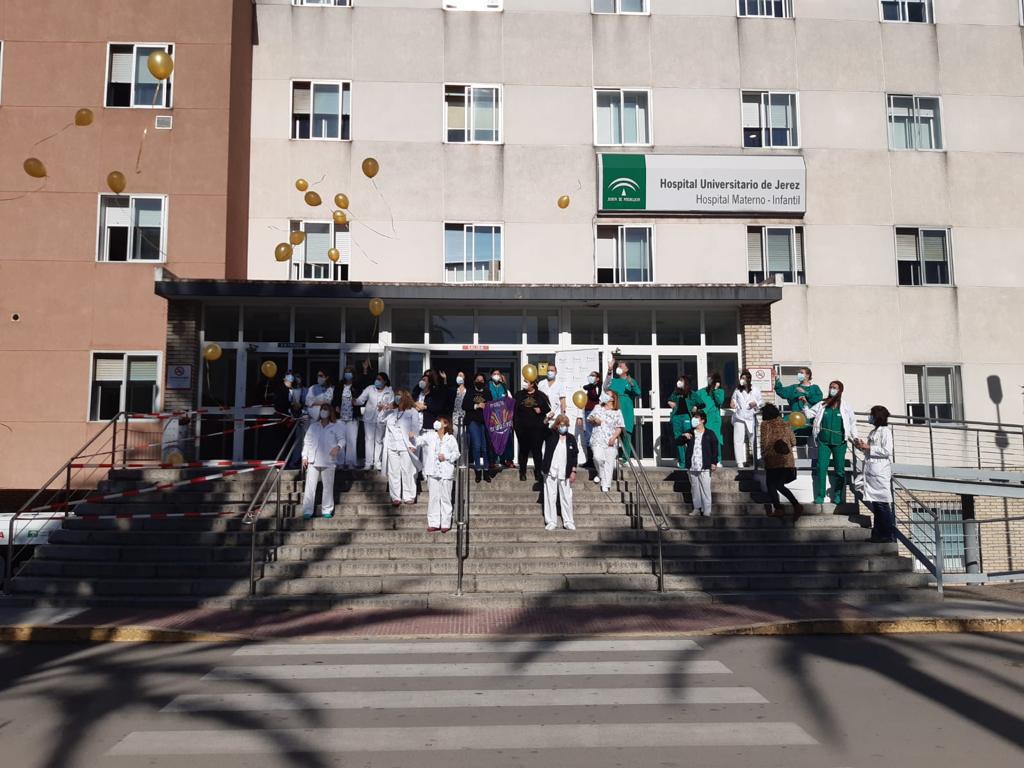 El Hospital de Jerez conmemora el Día contra el Cáncer Infantil, que en más del 80% de casos se cura
