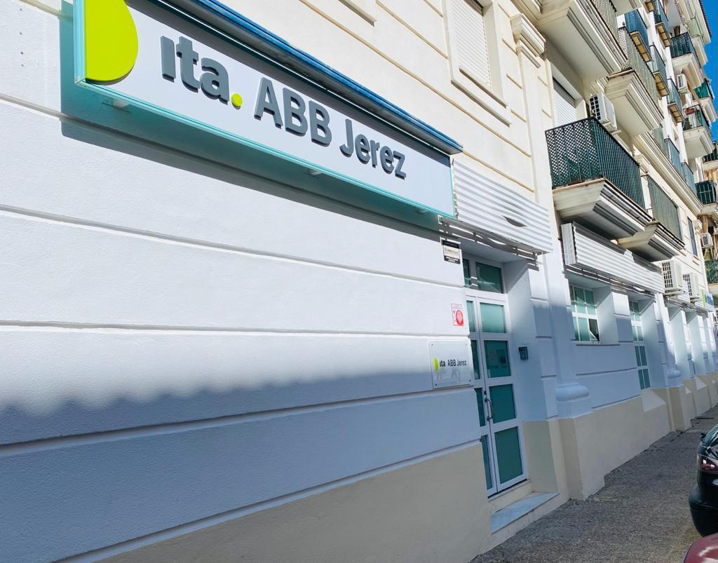 Abre un nuevo hospital de día en Jerez para el tratamiento de trastornos alimentarios