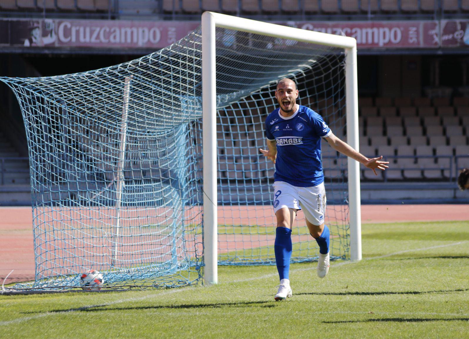 Xerez DFC 3-0 AD Ceuta: Meneo incontestable de fútbol y corazón