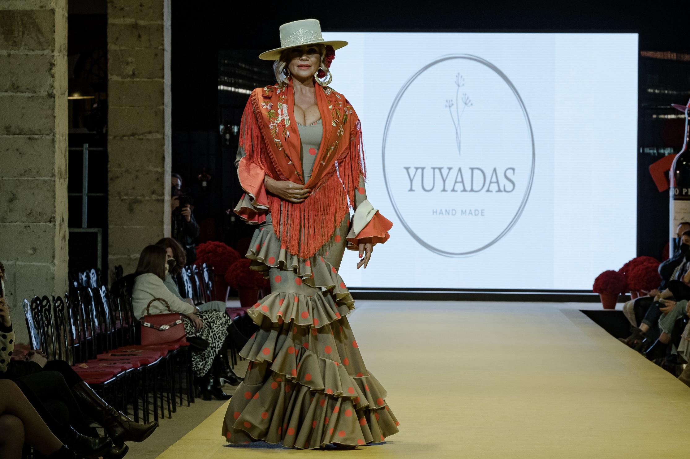 Sanlucar se estrena en la Pasarela Flamenca Jerez con tres de sus firmas más imporantes