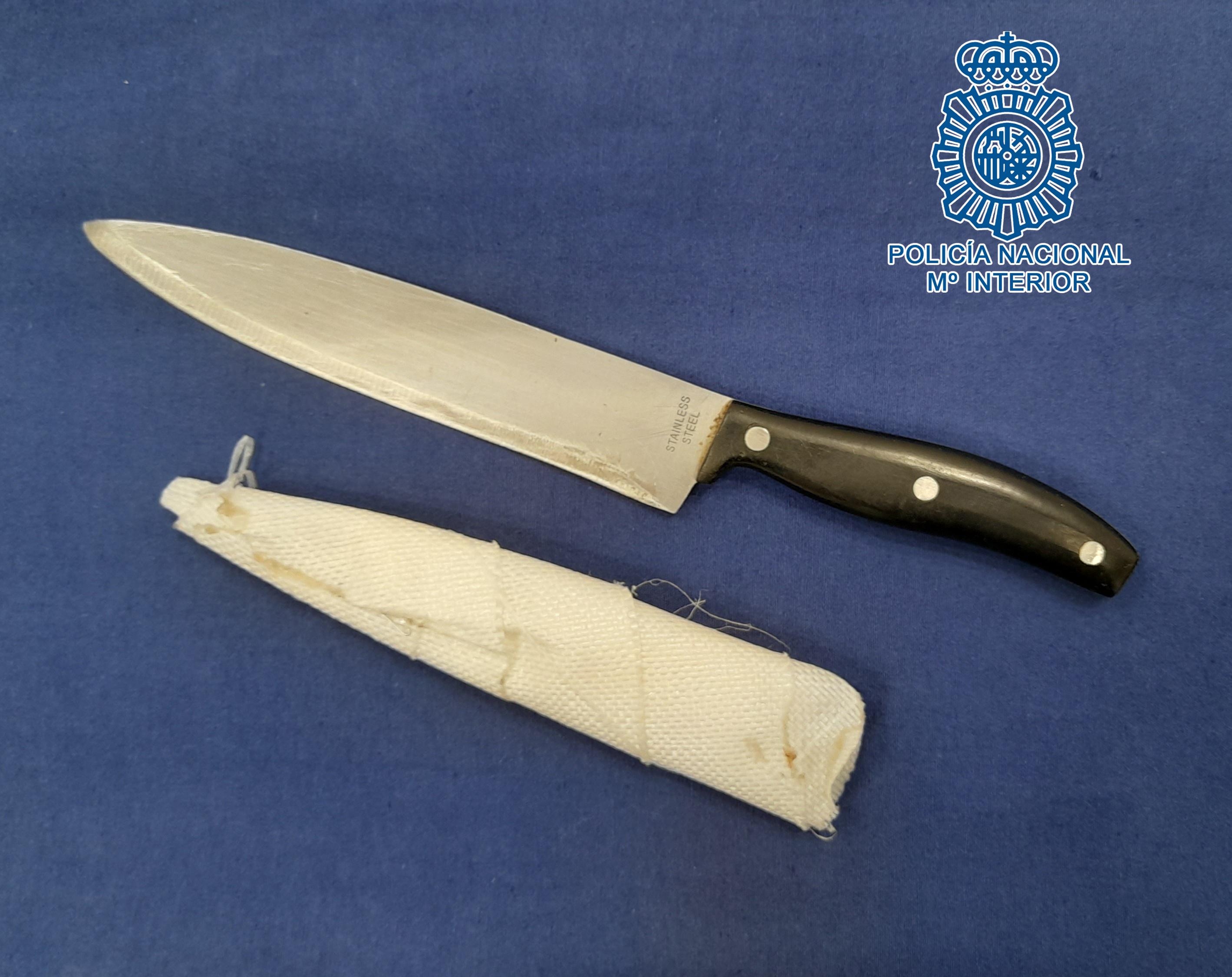 Detenido en Jerez un ladrón con 39 antecedentes que portaba un cuchillo de grandes dimensiones