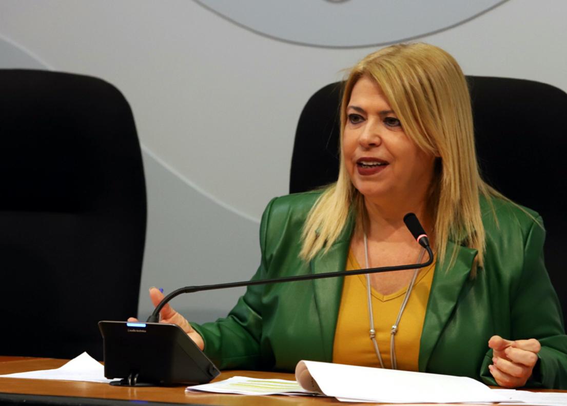 El PP pregunta a Mamen Sánchez: "Si dice que le sobra dinero, ¿cómo es que tiene más deuda?"