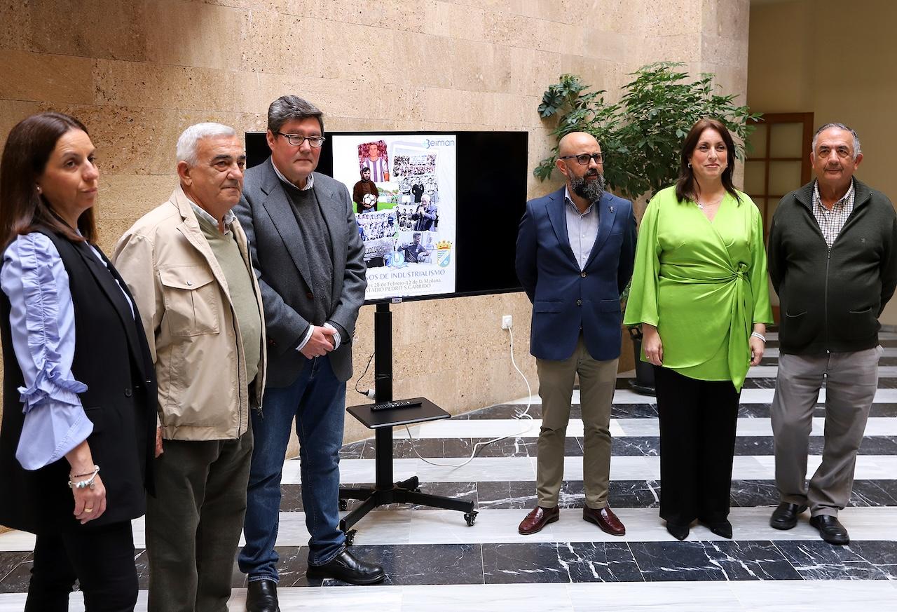 El Jerez Industrial CF presenta el partido conmemorativo de su centenario