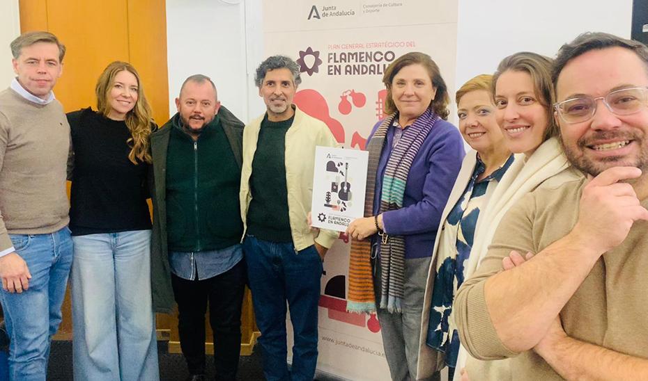 Arcángel y Rocío Márquez lideran el primer panel de expertos para diseñar el Plan Estratégico del Flamenco