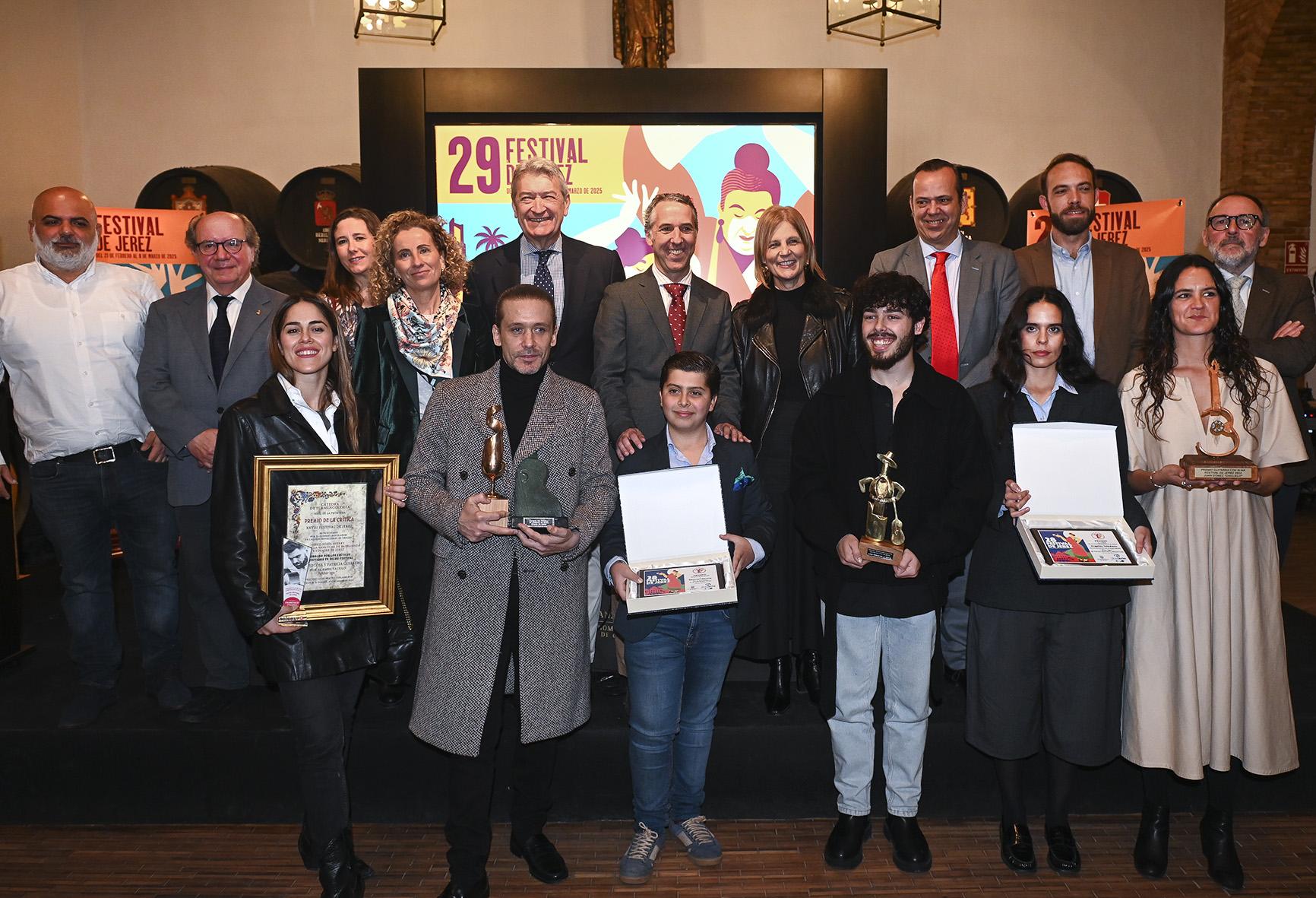 El Festival de Jerez entrega los premios a los artistas más destacados de la pasada edición