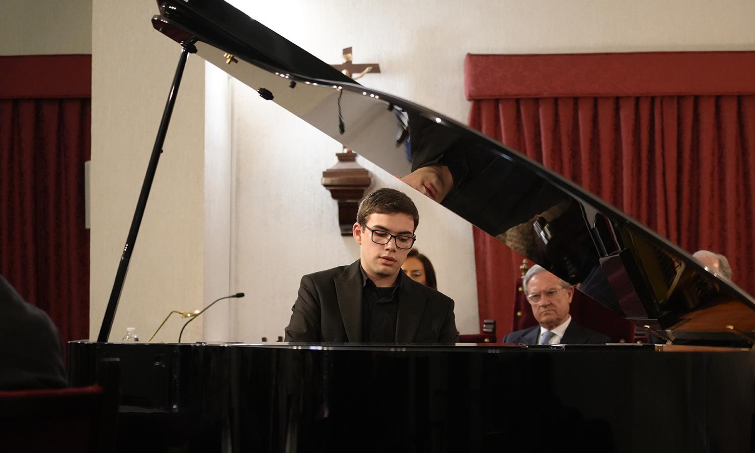 Concierto de piano de los alumnos del Conservatorio de Jerez en la Academia San Dionisio