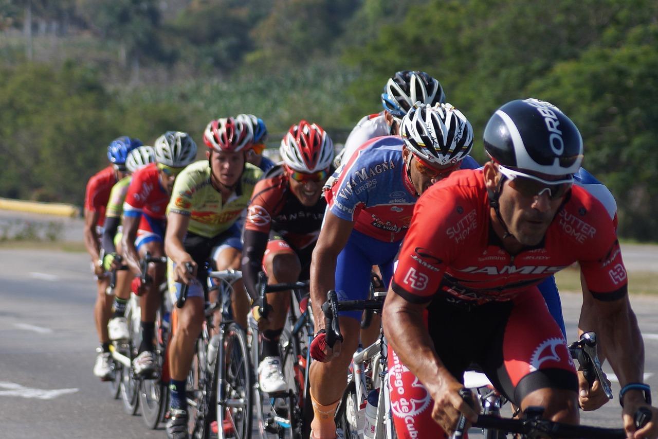 La centenaria Vuelta Ciclista a Andalucía contará con la participación de 119 ciclistas de 17 equipos