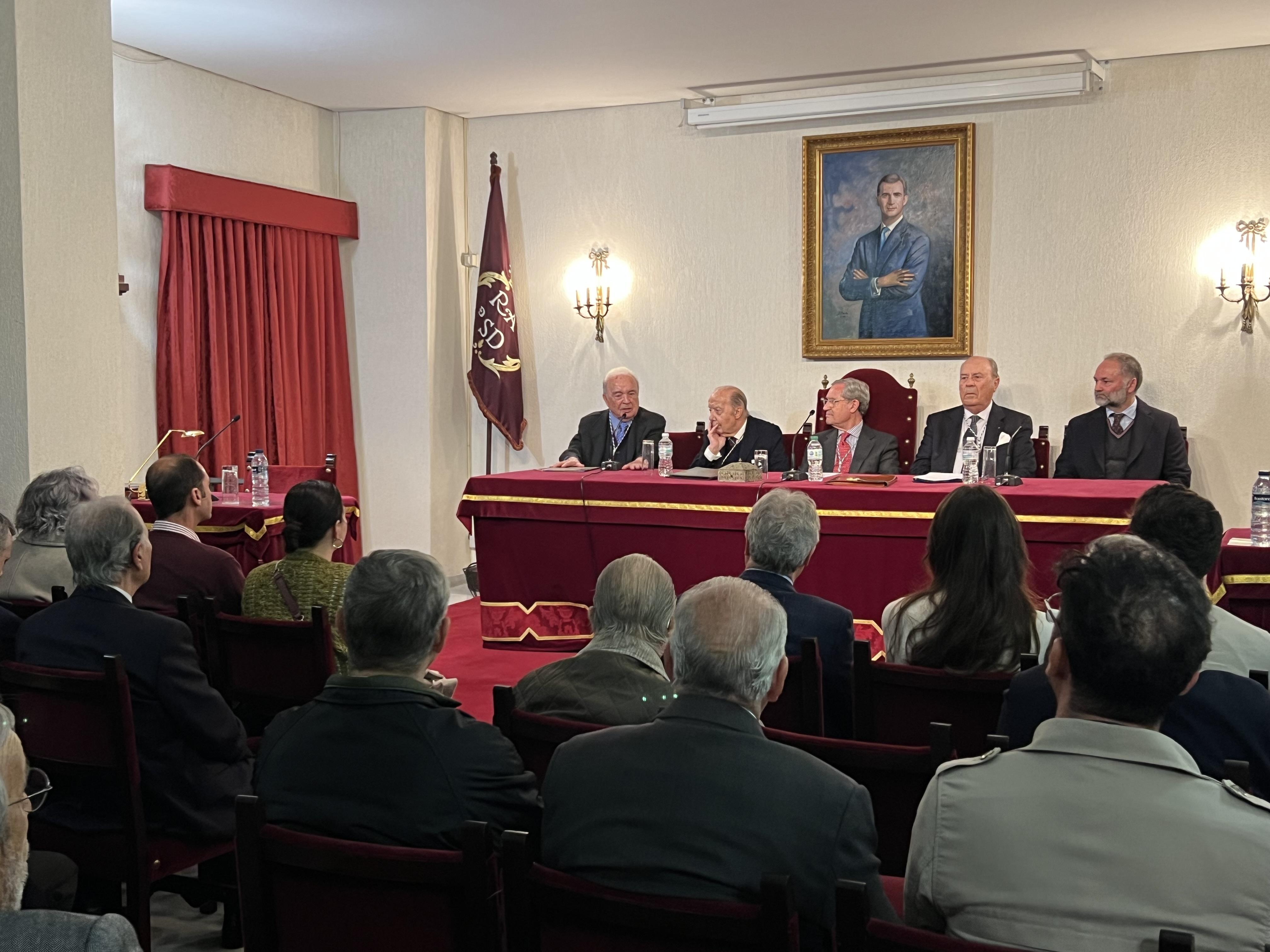 Extraordinario homenaje a Antonio Gallardo