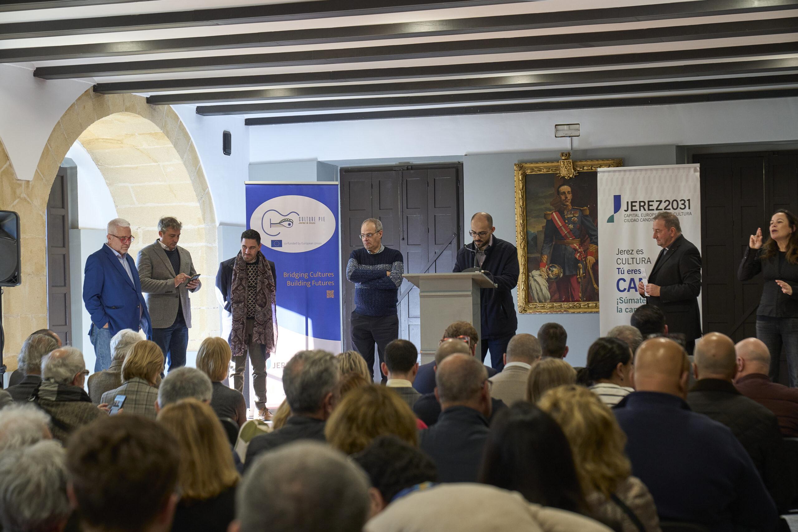 Casi un centenar de asociaciones de Jerez y Victoria (Malta) abordan proyectos culturales conjuntos