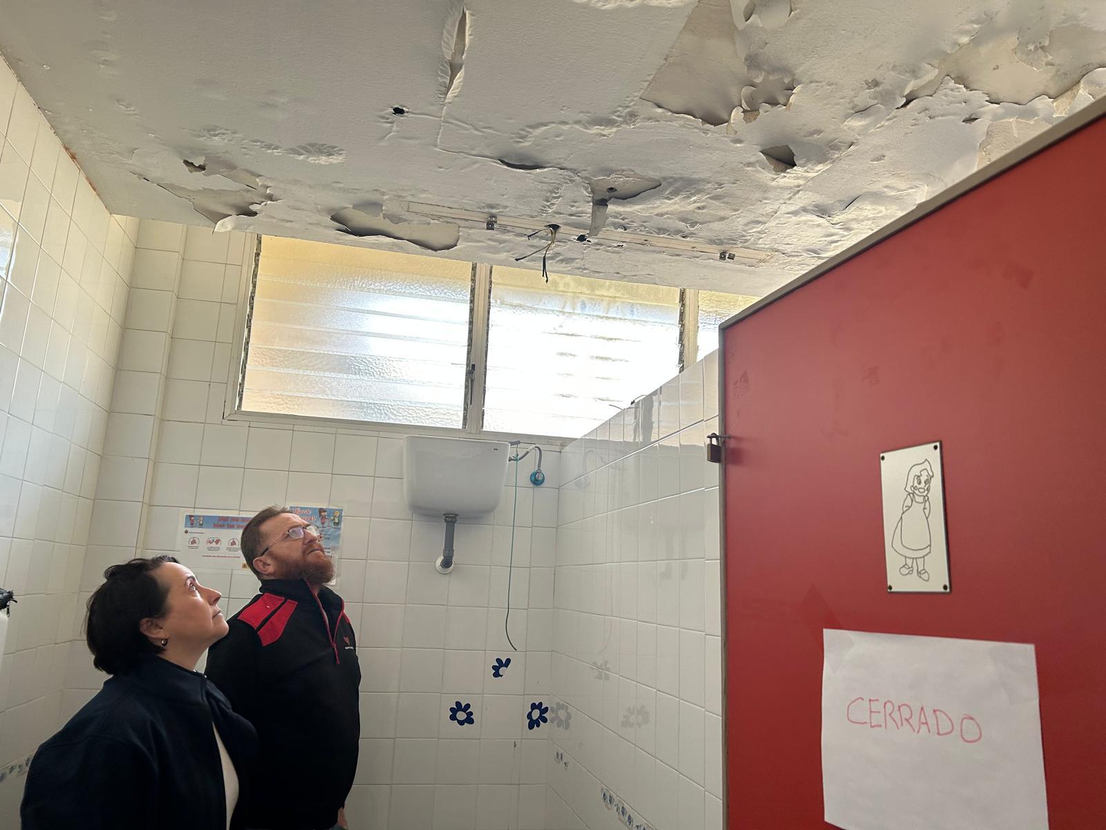 El Ayuntamiento de Jerez inicia esta semana los trabajos de emergencia en tres centros educativos de la ciudad