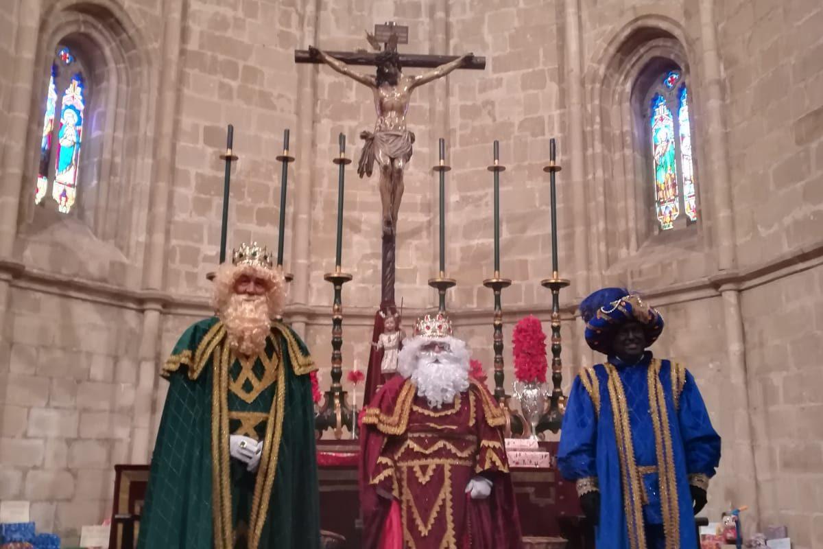 Los Reyes llegan a San Juan de los Caballeros