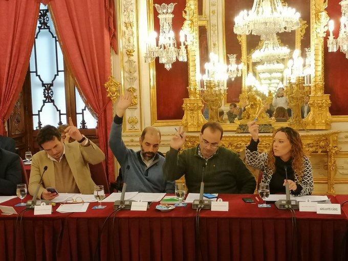 Adelante Andalucía insiste en su preocupación por las menciones a Juan Carlos I en lugares públicos y pide prohibirlas