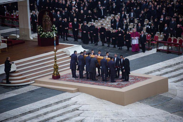 ''Que tu gozo sea perfecto al oír la voz de Dios''