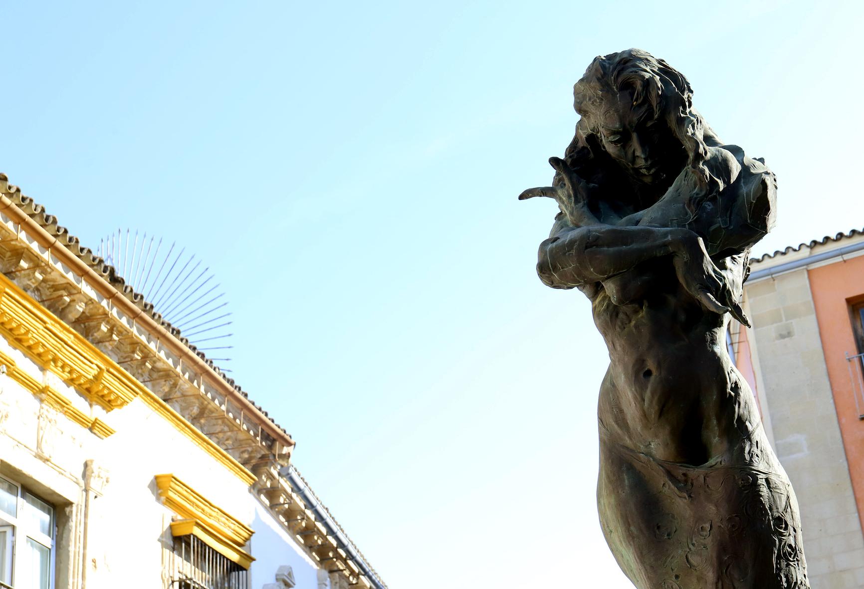 Las actividades por el centenario de Lola Flores continúan con una conferencia sobre su relación con la zambra