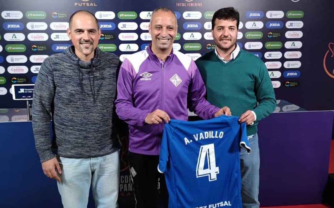 Proponen al Ayuntamiento el cambio de nombre del Polideportivo Ruiz-Mateos a Antonio Vadillo