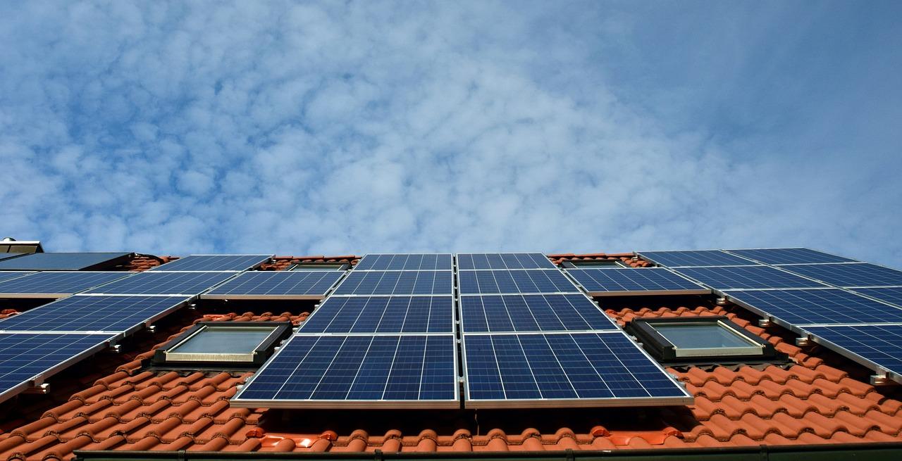 Geesol desembarca en Jerez para ofrecer las ventajas del autoconsumo solar a particulares y empresas