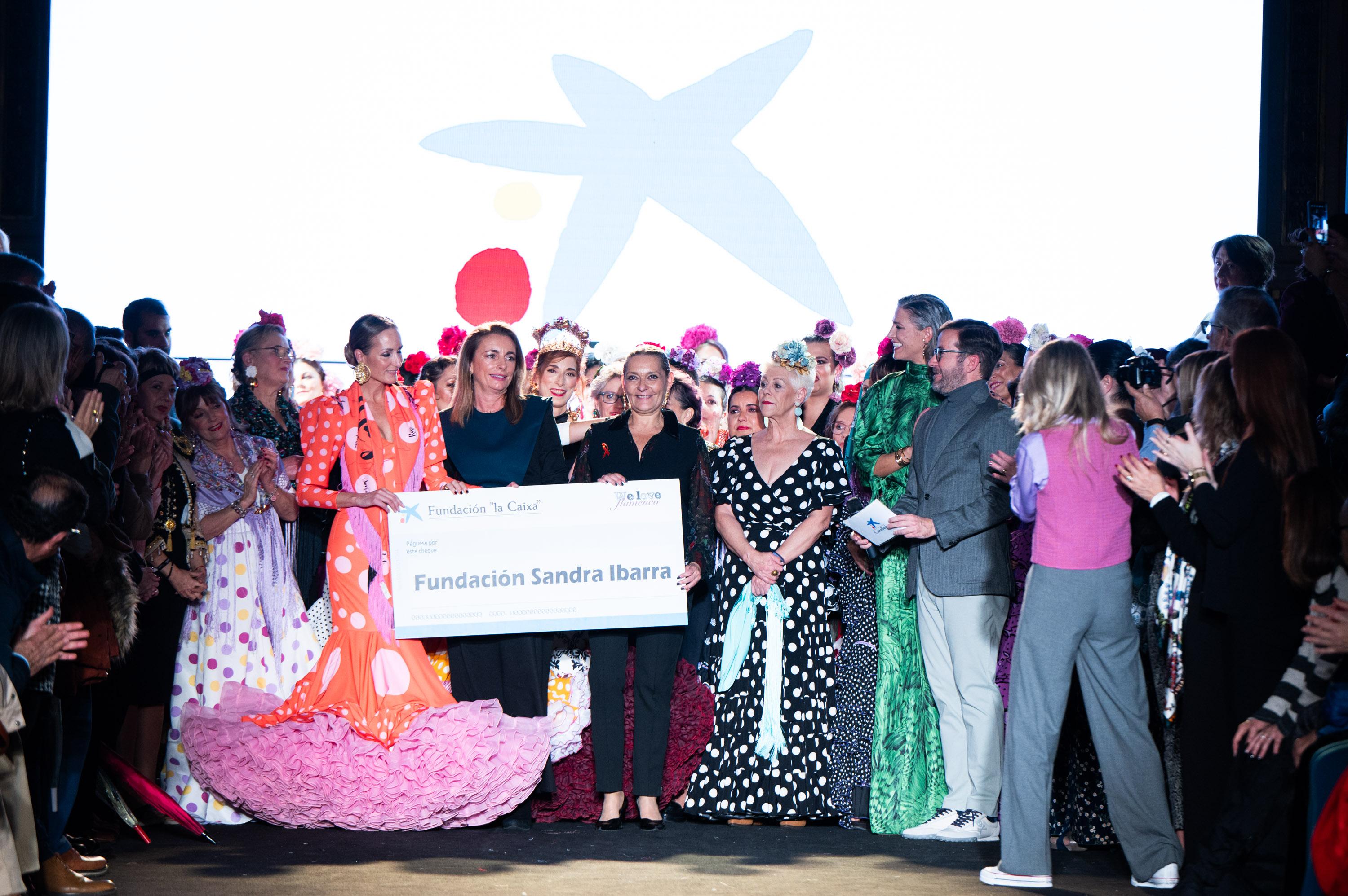 Pasarela llena de vida: el desfile de la Fundación Sandra Ibarra Frente al Cáncer