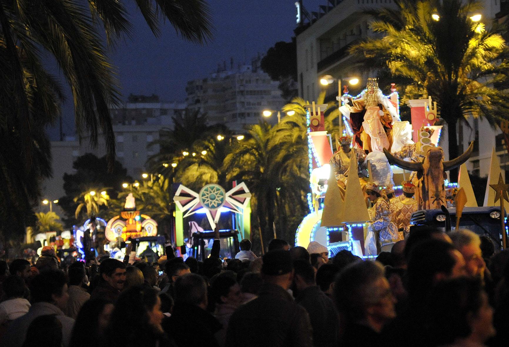 Los Reyes Magos adelantan su Cabalgata en Jerez por la lluvia al 4 de enero