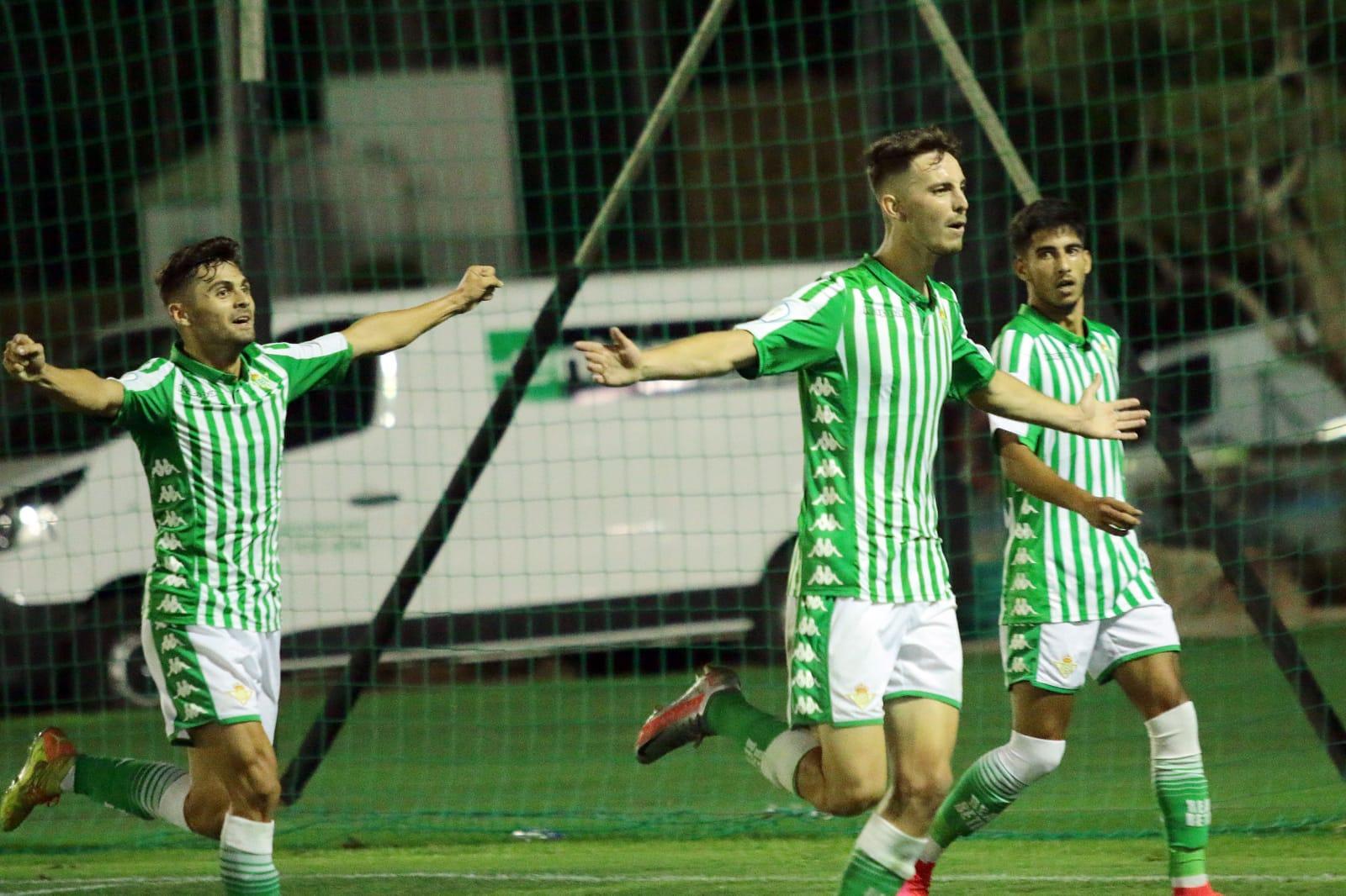 El Betis Deportivo asciende a Segunda B arrollando al Ciudad de Lucena (4-1)