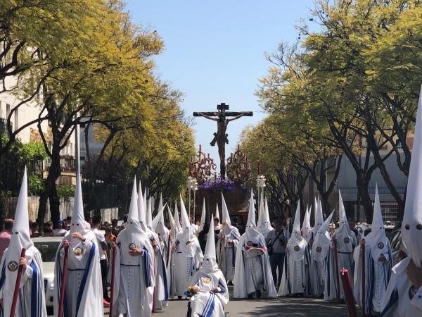 ''Peregrinos del Lunes Santo''