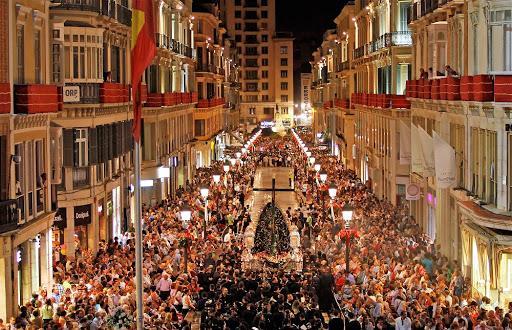 Málaga decide aplazar 'sine die' la magna del mes de septiembre