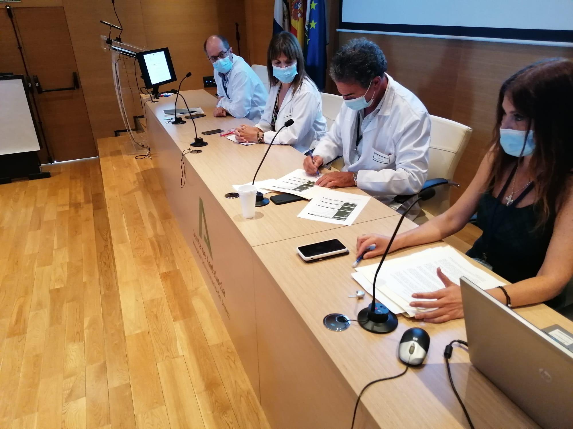 El Área Sanitaria de Jerez se adhiere a la Red Andaluza de Espacios Libres de Humo