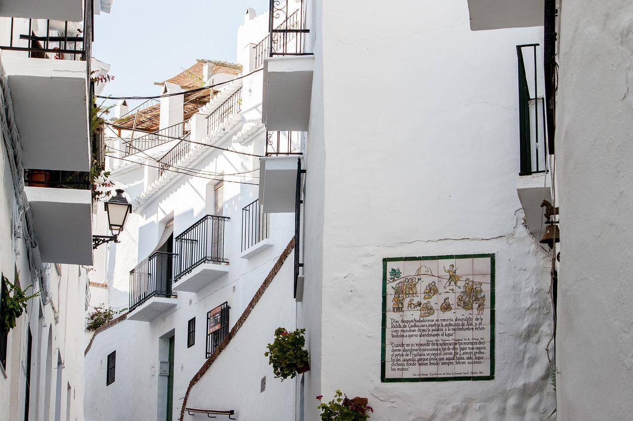 Las pernoctaciones en hoteles andaluces suben un 10,5% en los seis primeros meses de 2023